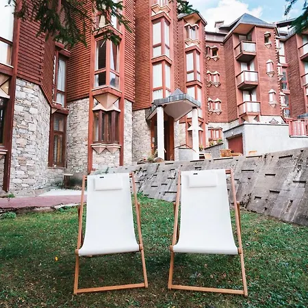 The Nest Ski-in Ski-out With Hammam 아파트